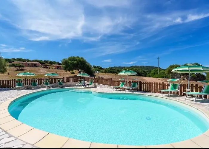 Gli Olivastri Raggio Di Sole , Con Piscina E Vista Mare ,climatizzatore,wifi *