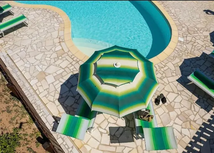 Tatil Evi Gli Olivastri Raggio Di Sole , Con Piscina E Vista Mare ,climatizzatore,wifi *