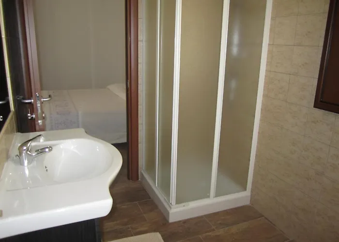 Gli Olivastri Raggio Di Sole , Con Piscina E Vista Mare ,climatizzatore,wifi *