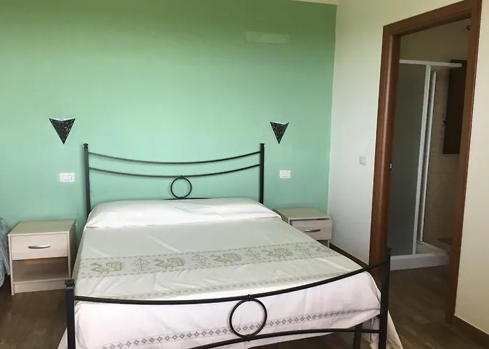 Gli Olivastri Raggio Di Sole , Con Piscina E Vista Mare ,climatizzatore,wifi Aglientu